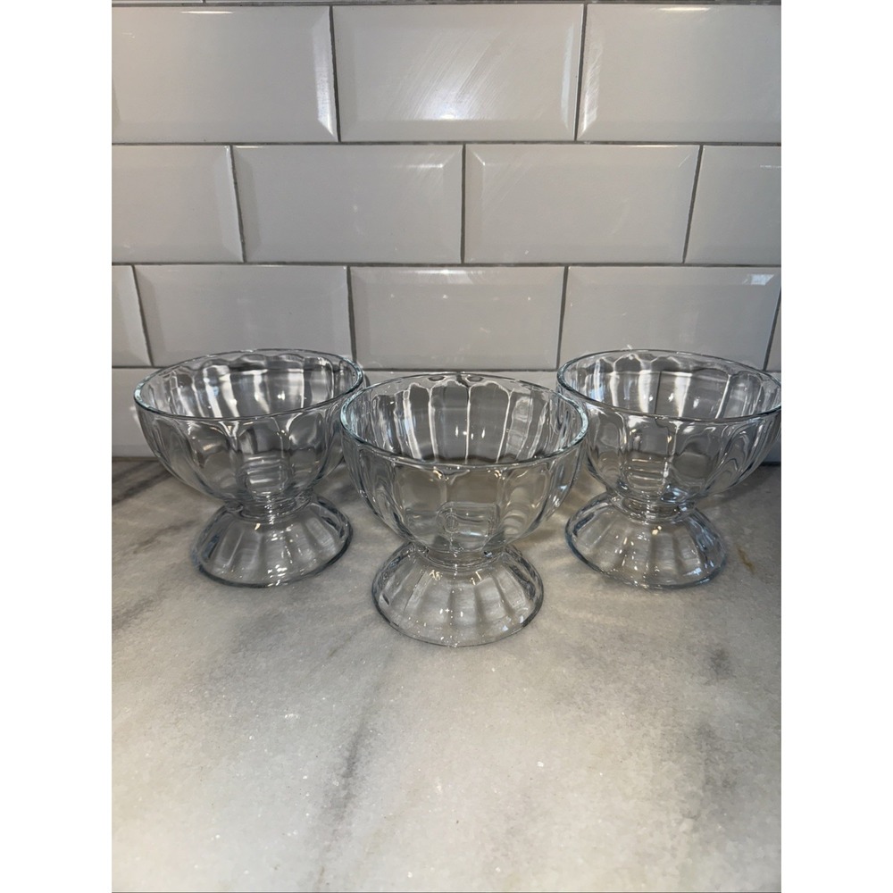 Libbey Glass Dessert‎ Bowls Fruit Ice Cream Pedestal Bowls Set Of 3 VTG GW008